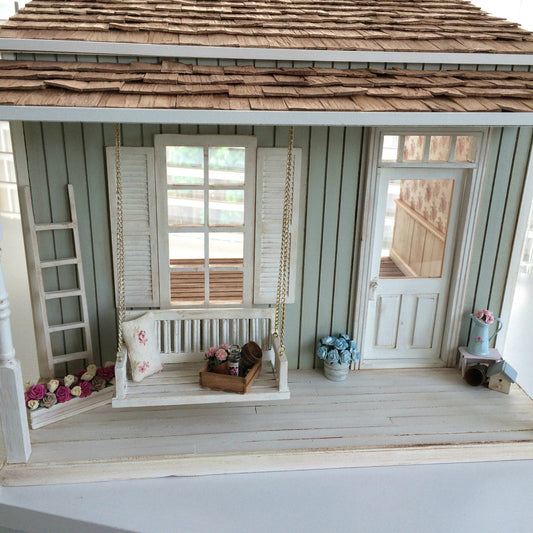 Little Front Porch Farmhouse 1:12 Dollhouse Miniature Cottage Roombox